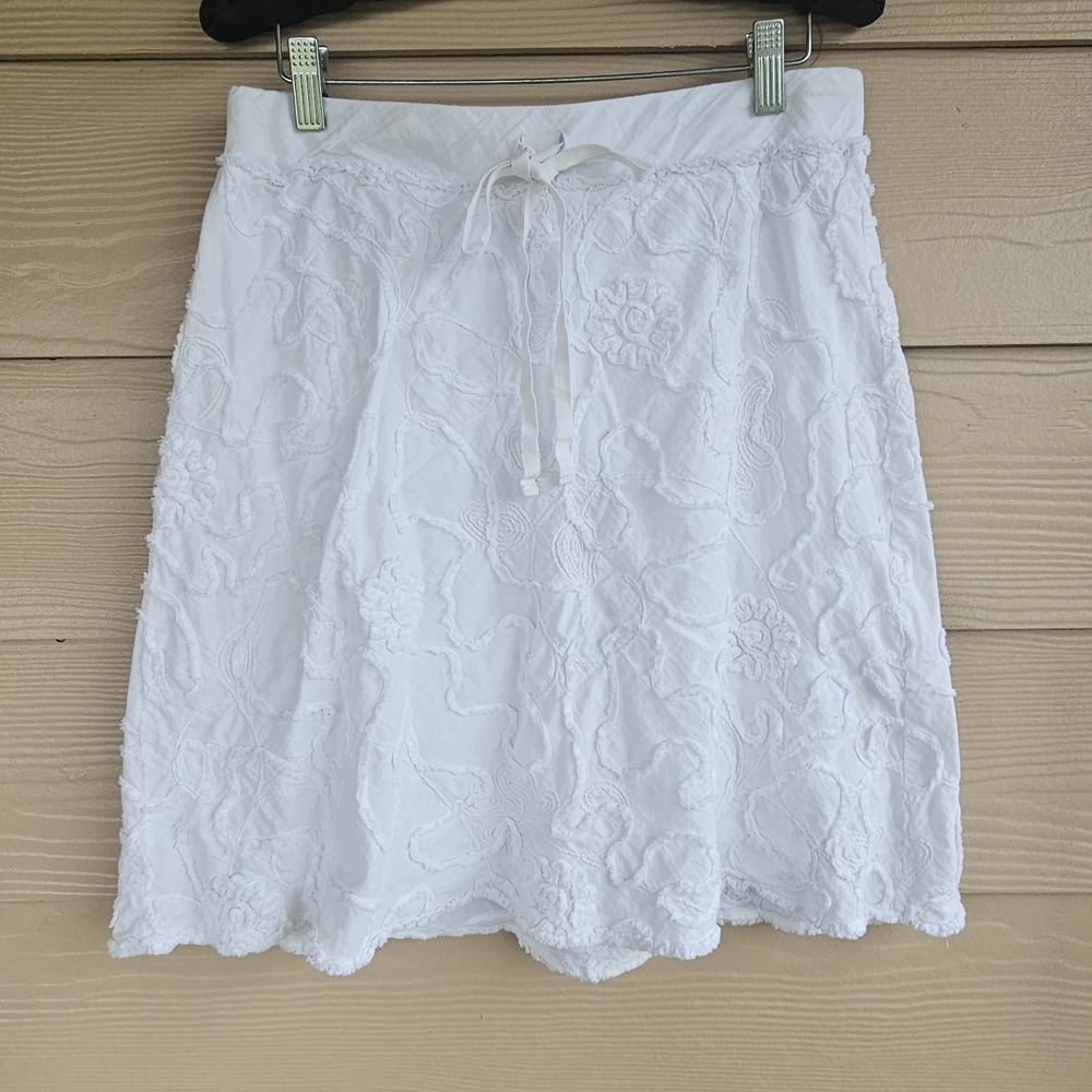 MAX STUDIO Women's Mini Skirt White A-Line Boho Floral Appliqué Sz  M